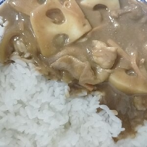 カレーの日に根菜入りカレー